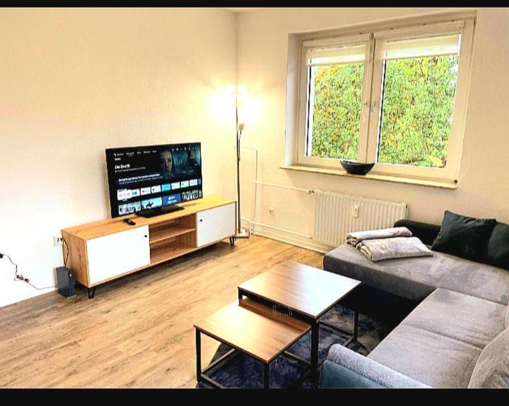 City Apartment Duisburg 2#Netflix &Wlan &Kingsize Bett & Kaffee Maschine & Central & 500M Innenhafen & 2 Min U Bahn Exterior foto