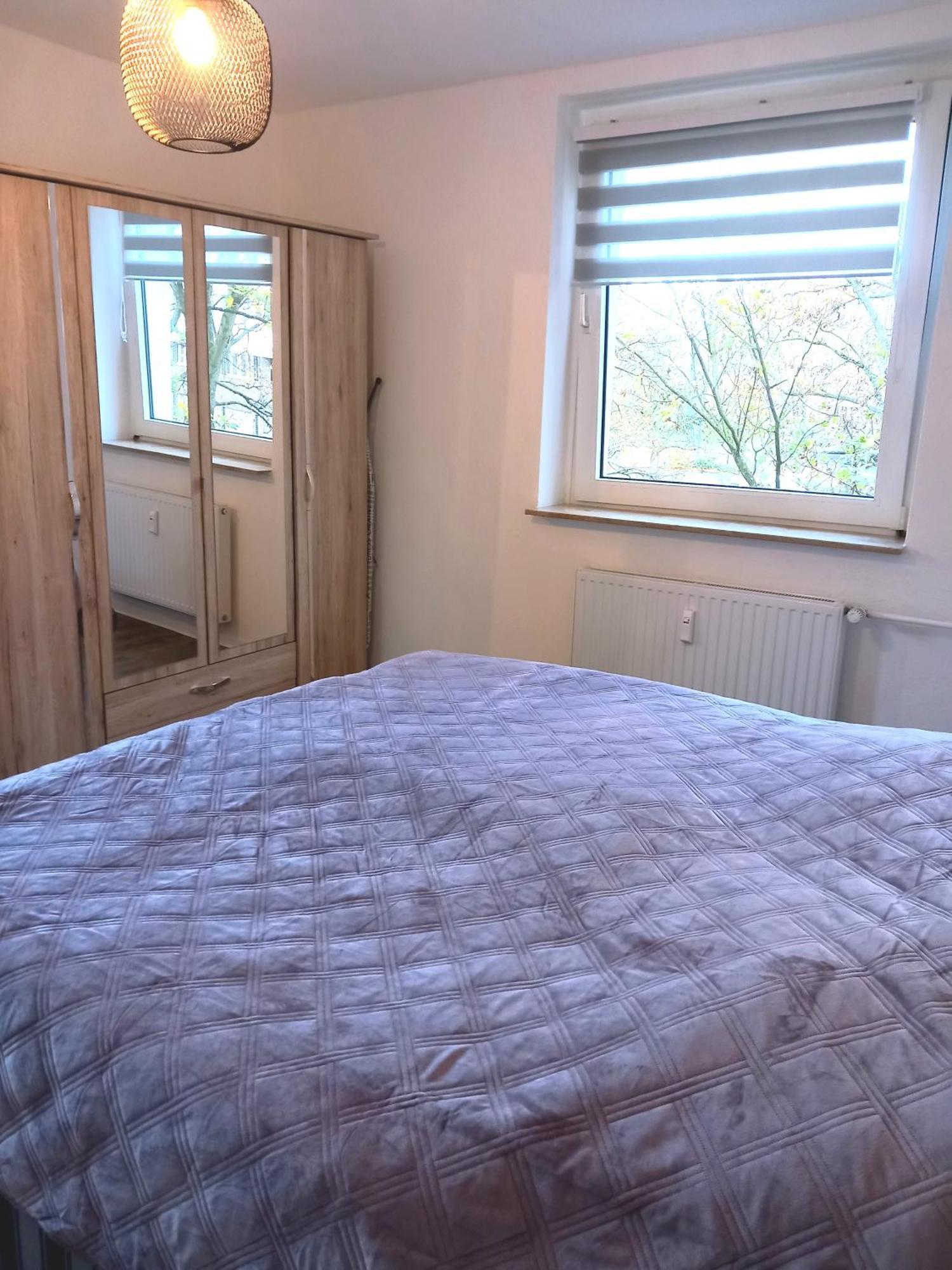City Apartment Duisburg 2#Netflix &Wlan &Kingsize Bett & Kaffee Maschine & Central & 500M Innenhafen & 2 Min U Bahn Exterior foto